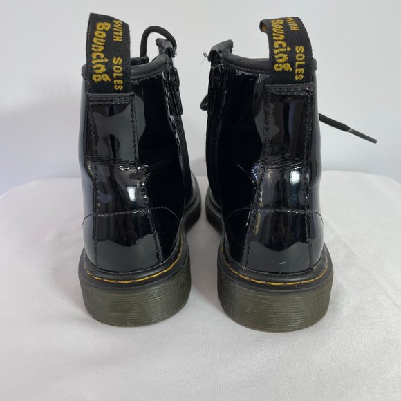 Girls Doc Marten Patent Leather Boots - Picture 7 of 8